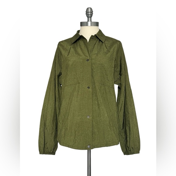 Athleta NWOT Lunar Sheen Shirt Crinkle Nylon Snap Front Jacket Olive Green XXS - Picture 3 of 12